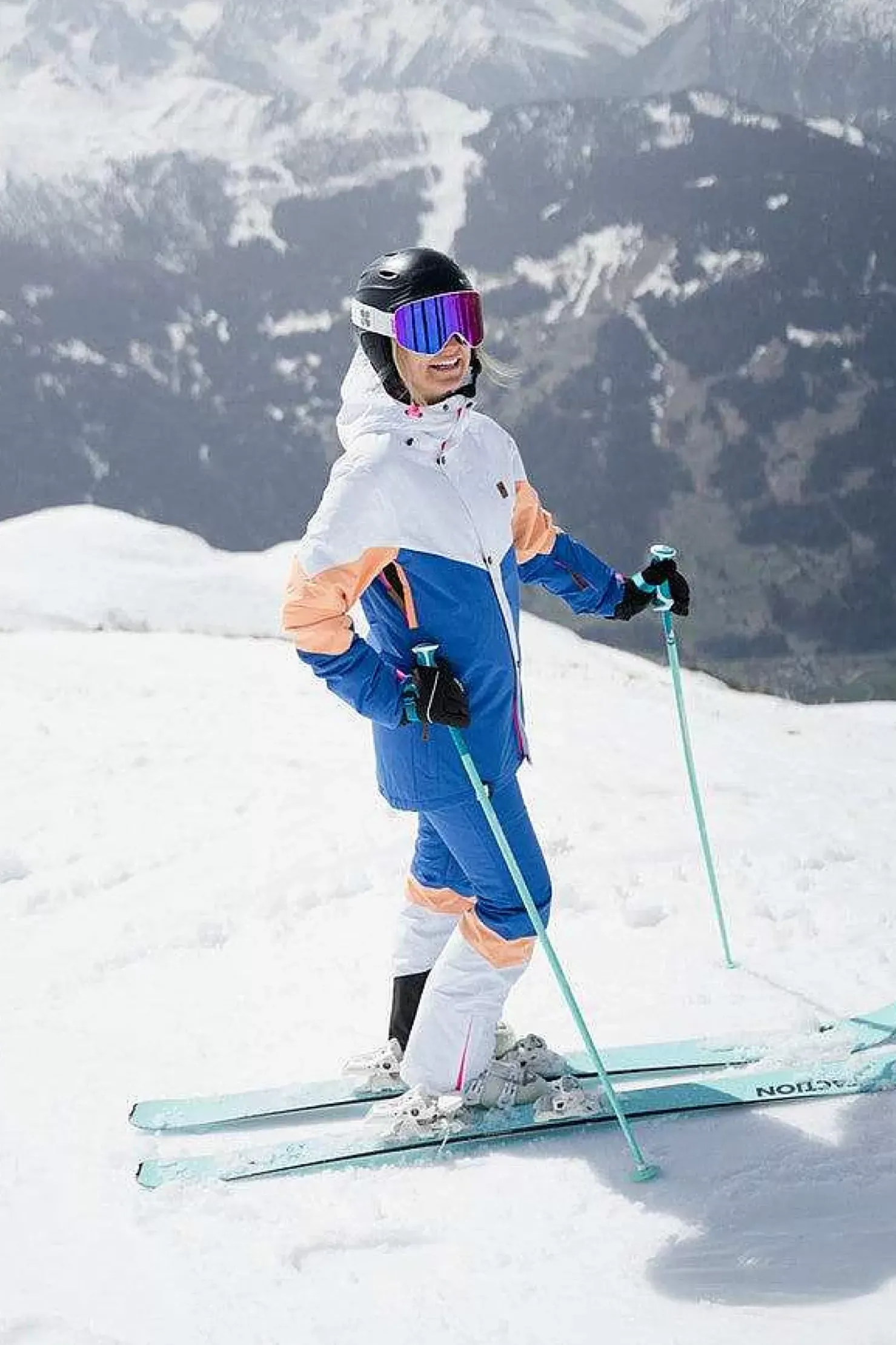Women OOSC 1080 Jackets & Pants>1080 Women'S Ski & Snowboard Jacket - Pastel Peach, White & Blue