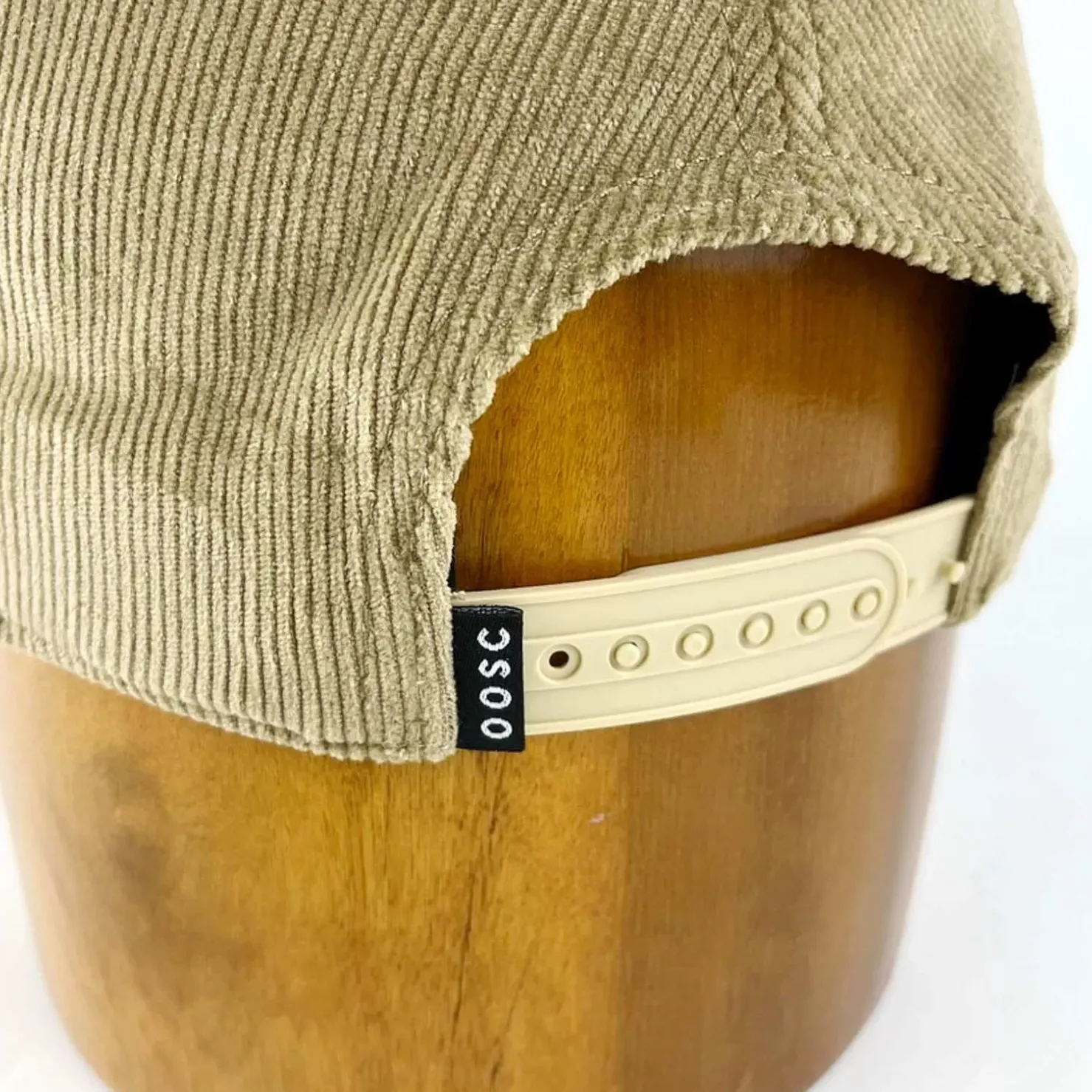 OOSC Caps & Snapbacks>Classic Corduroy Cap - Desert Sand