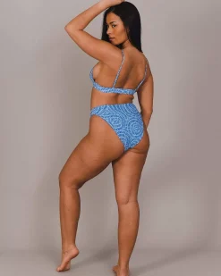Women OOSC Bikinis><noscript><img width=