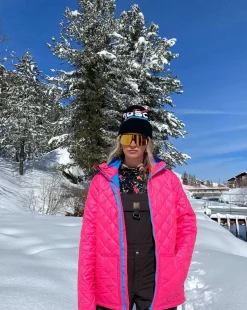 Women OOSC Insulated Jackets><noscript><img width=