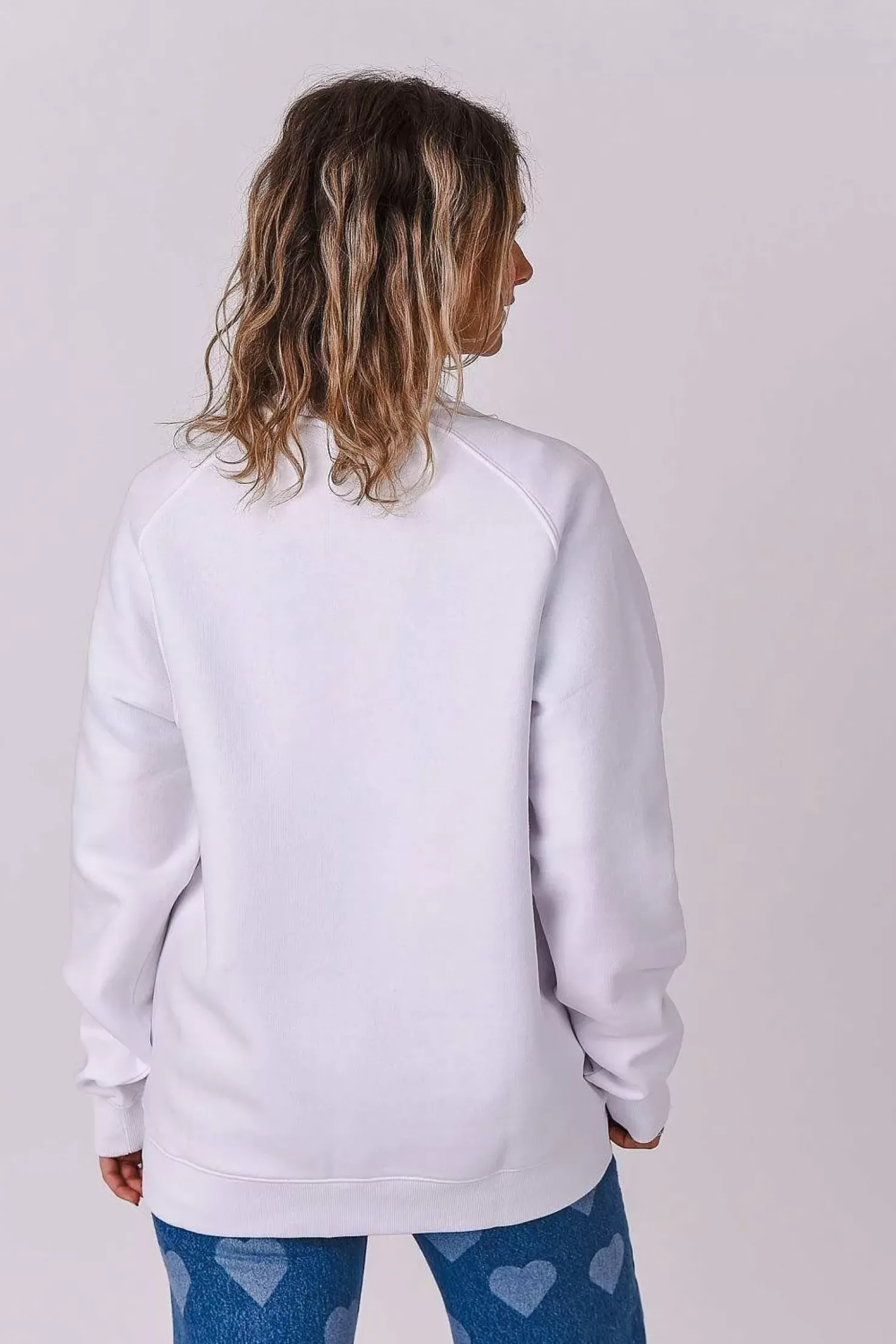Women OOSC Sweats>Powder Club Sweatshirt - White