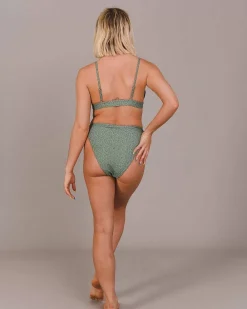 Women OOSC Bikinis><noscript><img width=