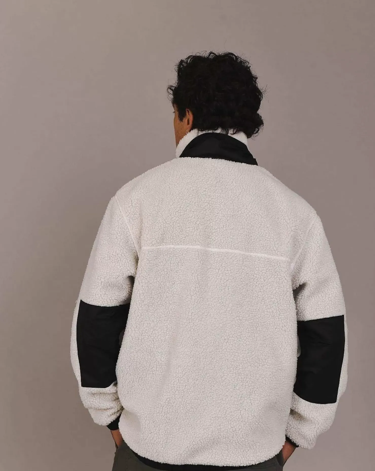 Men OOSC Fleeces>Sherpa Fleece Jacket White / Black - Men'S