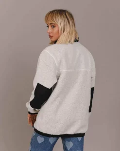 Women OOSC Fleece><noscript><img width=