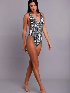 Women OOSC Swimsuits><noscript><img width=
