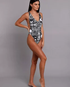 Women OOSC Swimsuits><noscript><img width=