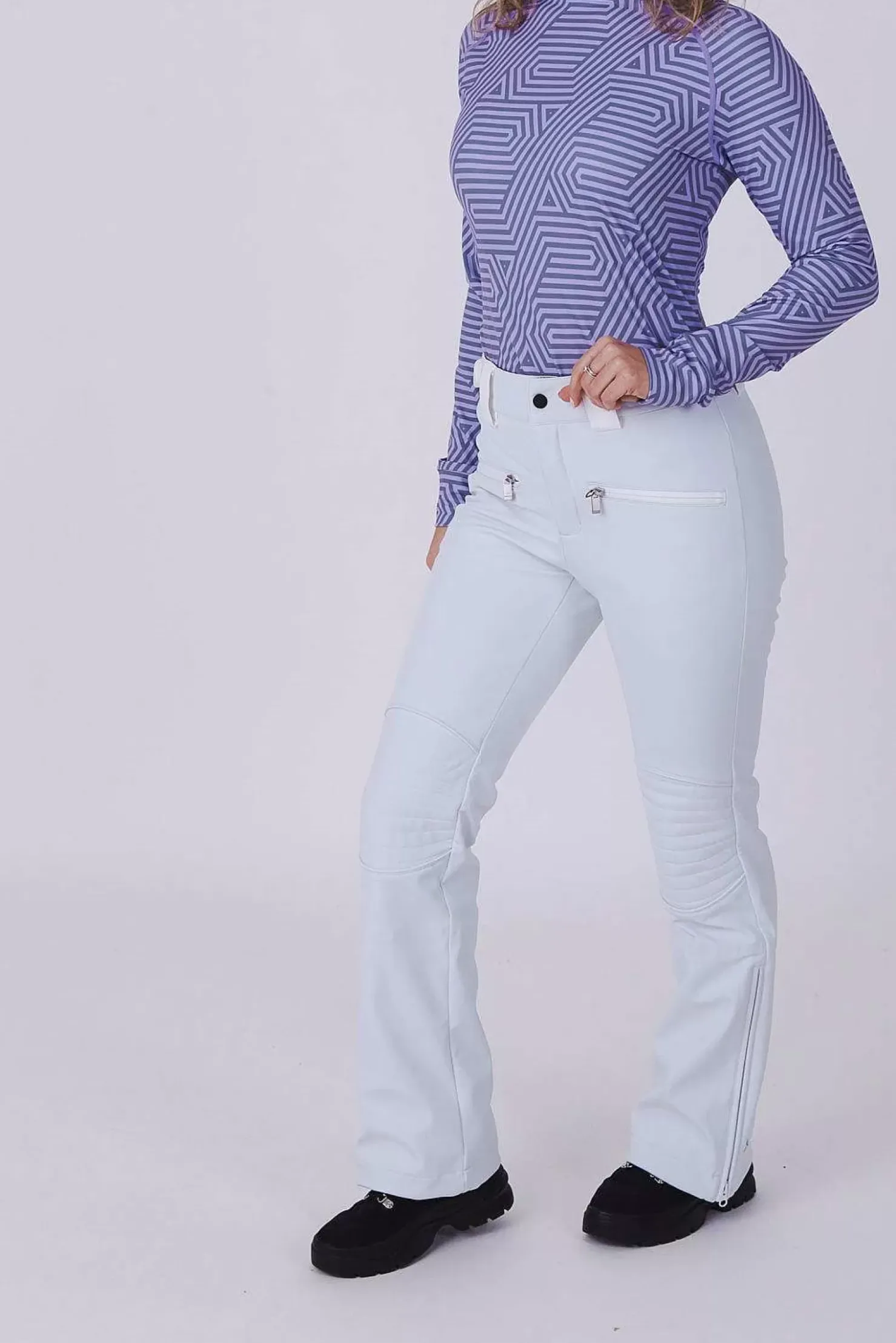 Women OOSC Snow Pants / Bibs>White Chic Pants