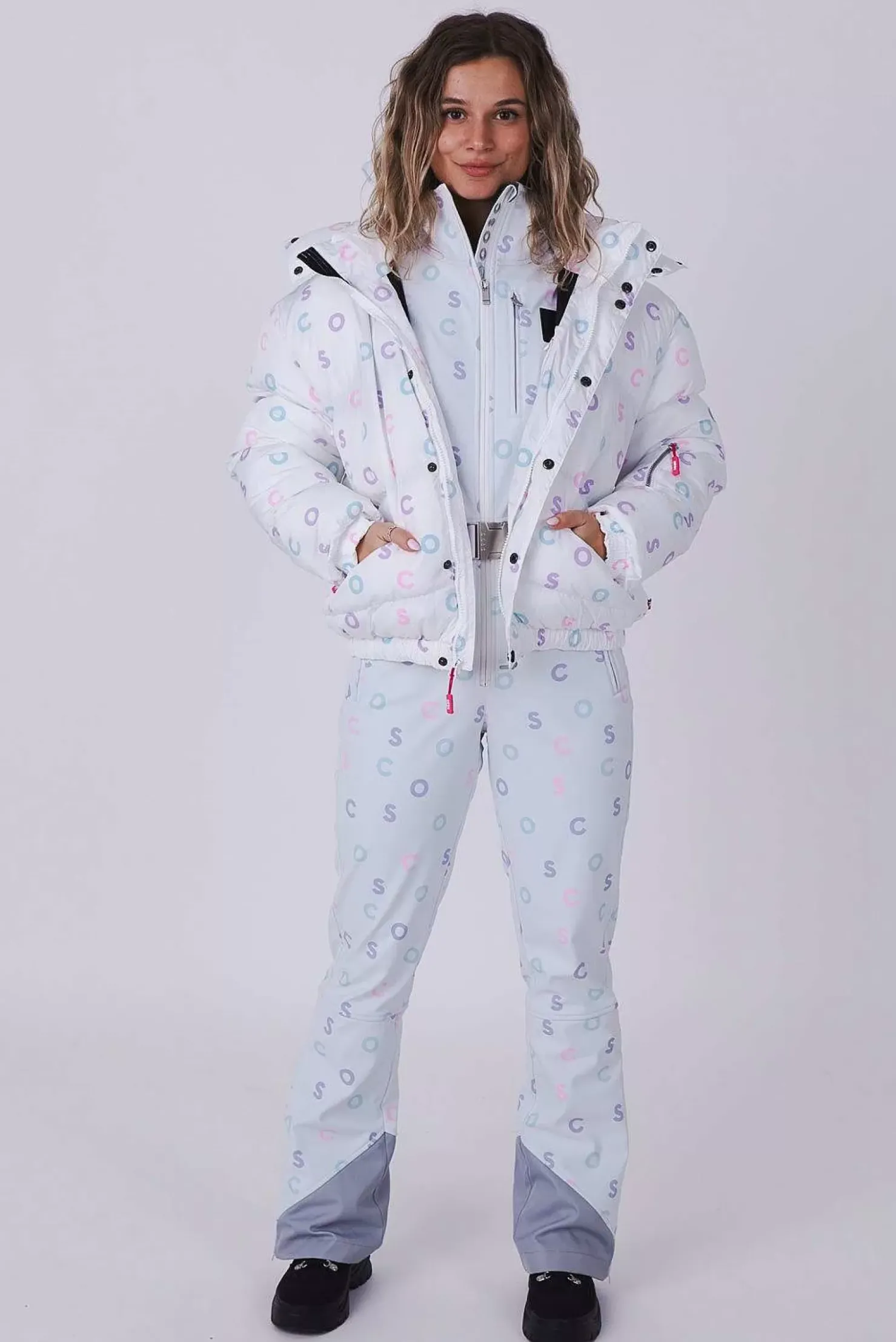 Women OOSC Snow Jackets>White Print Chic Puffer Jacket